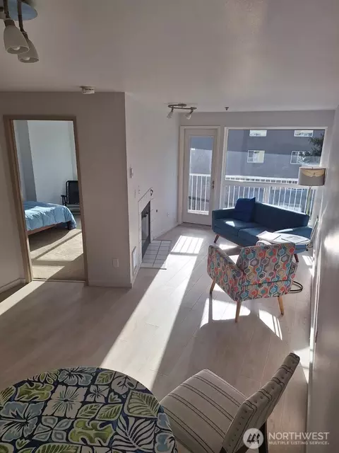 530 Melrose Ave E #705, Seattle, WA 98102