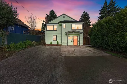 1729 S 43rd St #A-B, Tacoma, WA 98418