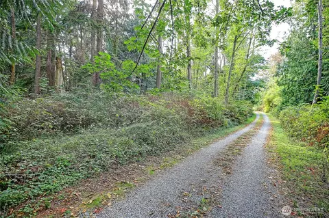 0 Nnn Rateau Dr, Camano Island, WA 98282