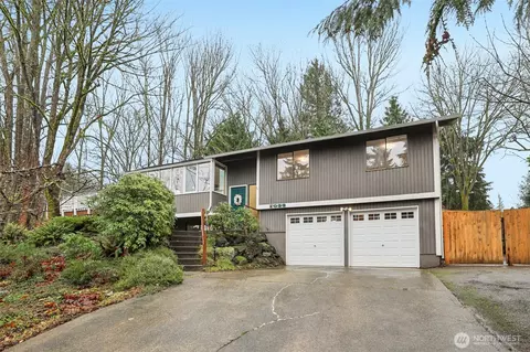 7033 NE 148th Pl, Kenmore, WA 98028