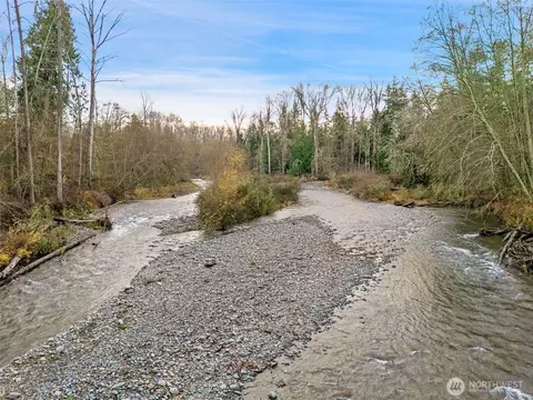 View/Area - 453 Grandview Dr, Sequim, WA 98382 photo 3 of 3