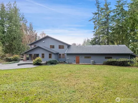 Exterior - 453 Grandview Dr, Sequim, WA 98382 photo 6 of 8