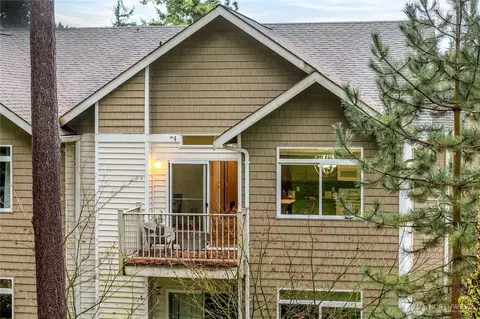 Exterior - 5809 Highway Pl #B301, Everett, WA 98203 photo 6 of 6