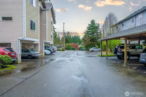 Exterior - 5809 Highway Pl #B301, Everett, WA 98203 photo 3 of 6