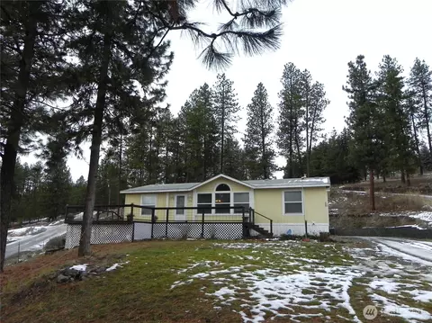 230 Silver St, Republic, WA 99166