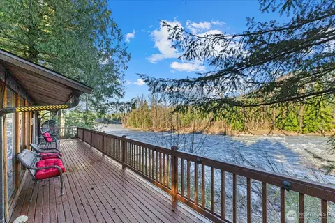18021 433rd Ave SE, Gold Bar, WA 98251