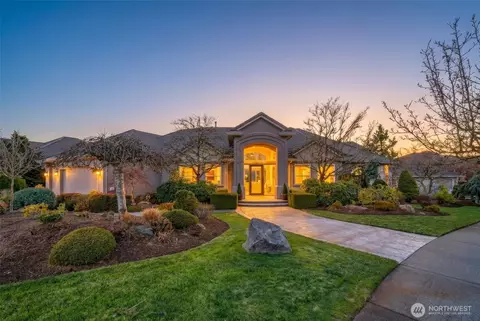 2305 NW Douglas St, Camas, WA 98607