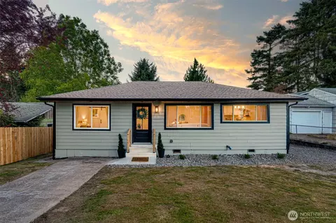 171 Yelton Dr, Longview, WA 98632