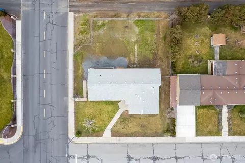 227 O St SW, Quincy, WA 98848