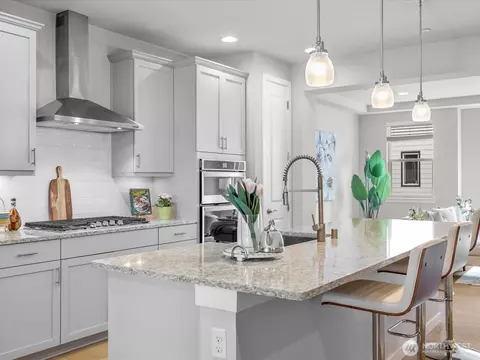Kitchen - 509 237th Pl SE #D, Bothell, WA 98021 photo 4 of 4