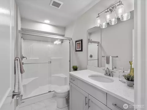Bath - 509 237th Pl SE #D, Bothell, WA 98021 photo 1 of 6