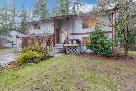 23015 126th St E, Buckley, WA 98321