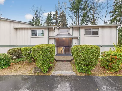 412 S 321st Pl #A7, Federal Way, WA 98003