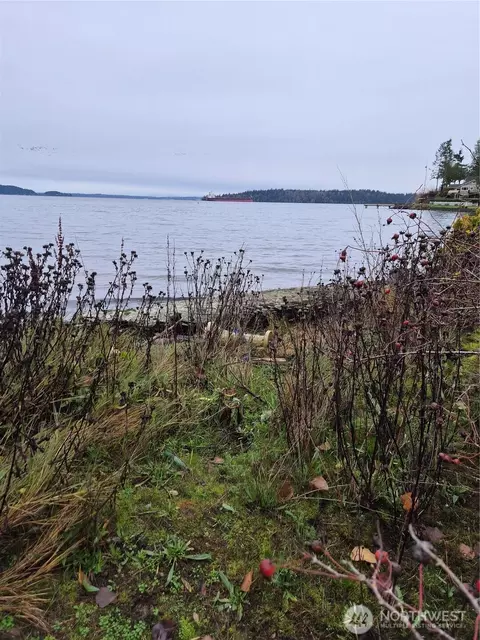 8415 SE Southworth Dr, Port Orchard, WA 98366