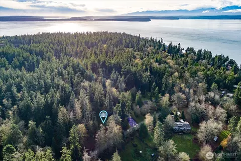 6321 Baywood Rd, Freeland, WA 98249