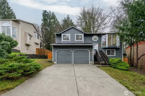 9507 28th St NE, Lake Stevens, WA 98258