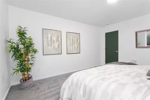 Bedroom - 19508 24th Ave E, Spanaway, WA 98387 photo 3 of 5
