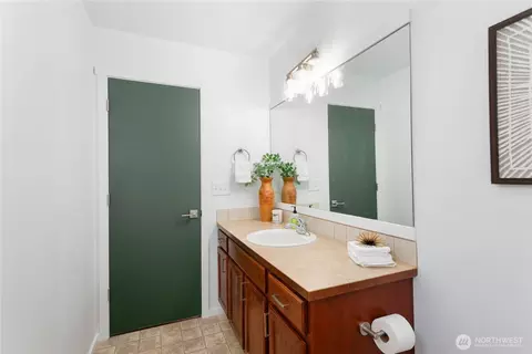 Bath - 19508 24th Ave E, Spanaway, WA 98387 photo 2 of 2