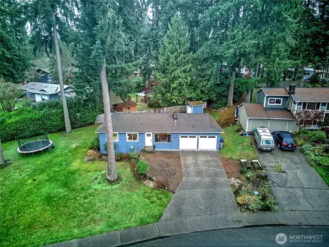 View/Area - 20304 11th Dr SE, Bothell, WA 98012 photo 2 of 4