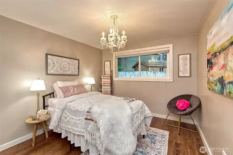 Bedroom - 20304 11th Dr SE, Bothell, WA 98012 photo 3 of 4