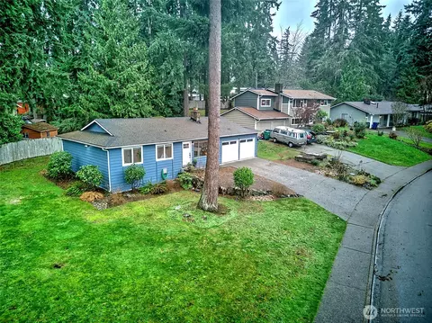 View/Area - 20304 11th Dr SE, Bothell, WA 98012 photo 3 of 4