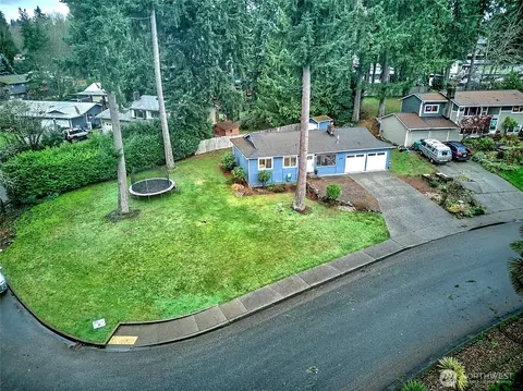 View/Area - 20304 11th Dr SE, Bothell, WA 98012 photo 1 of 4