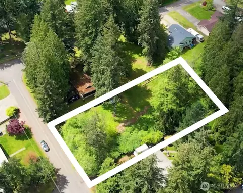 19506 56th St E, Bonney Lake, WA 98391