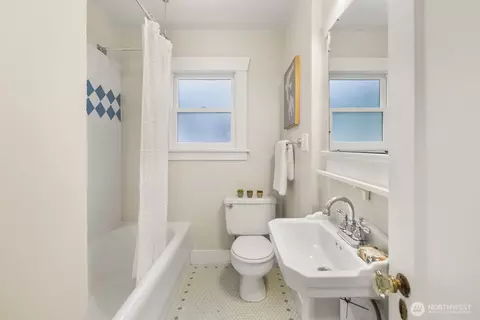 Bath - 715 N 70th St, Seattle, WA 98103 photo 1 of 2