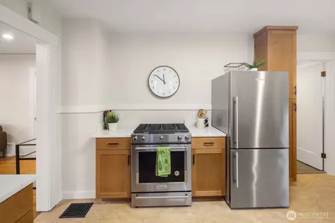 Kitchen - 715 N 70th St, Seattle, WA 98103 photo 5 of 5