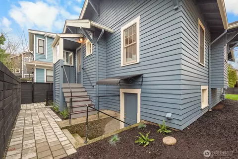 Exterior - 715 N 70th St, Seattle, WA 98103 photo 2 of 6