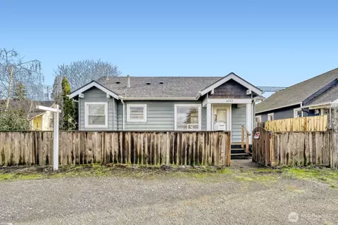 6013 S Pine St, Tacoma, WA 98409