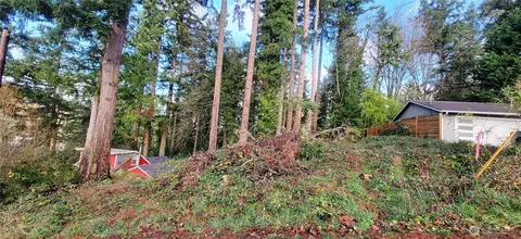 3202 17th St, Bremerton, WA 98312
