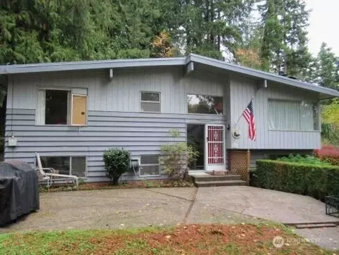 18625 95th NE, Bothell, WA 98011