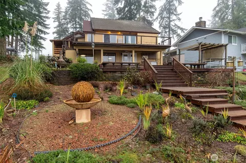2980 E Mason Lake Dr E, Grapeview, WA 98546