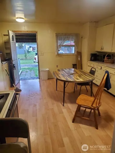 Other - 917 Byham Rd, Winlock, WA 98596 photo 2 of 7