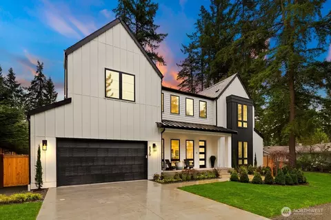 836 130th Ave NE, Bellevue, WA 98005