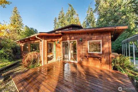 Exterior - 62 Pierson Ln, Sequim, WA 98382 photo 2 of 10