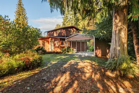 Exterior - 62 Pierson Ln, Sequim, WA 98382 photo 8 of 10