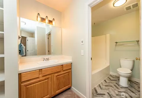 Bath - 62 Pierson Ln, Sequim, WA 98382 photo 2 of 4