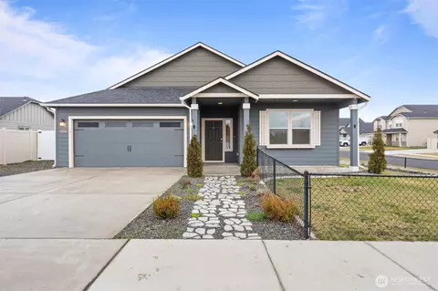 4210 Cove W, Moses Lake, WA 98837