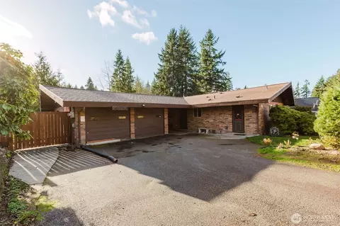 375 NW Mosher Canyon Rd, Bremerton, WA 98311