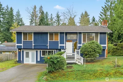 2012 S 332nd St, Federal Way, WA 98003