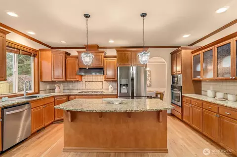 Kitchen - 21206 37th Ave SE, Bothell, WA 98021 photo 1 of 5