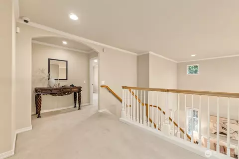 Entry Way - 21206 37th Ave SE, Bothell, WA 98021 photo 3 of 4