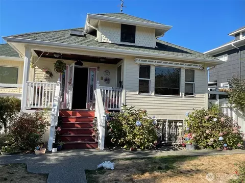 4147 44th Ave SW, Seattle, WA 98116