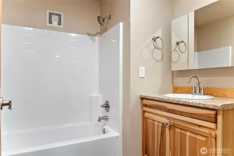 Bath - 1110 Riverside Ave, Twisp, WA 98856 photo 2 of 3