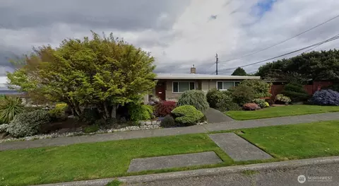 2014 NW 92nd St, Seattle, WA 98117