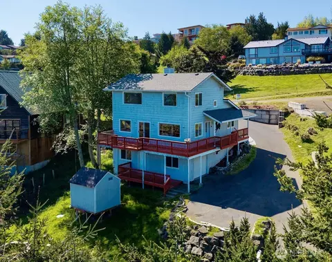 320 N North St, Sequim, WA 98382