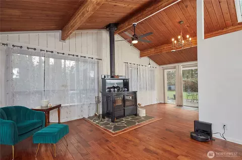 1568 SE Oregon St, Port Orchard, WA 98367