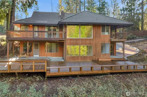 13830 Issaquah Hobart Rd, Issaquah, WA 98027